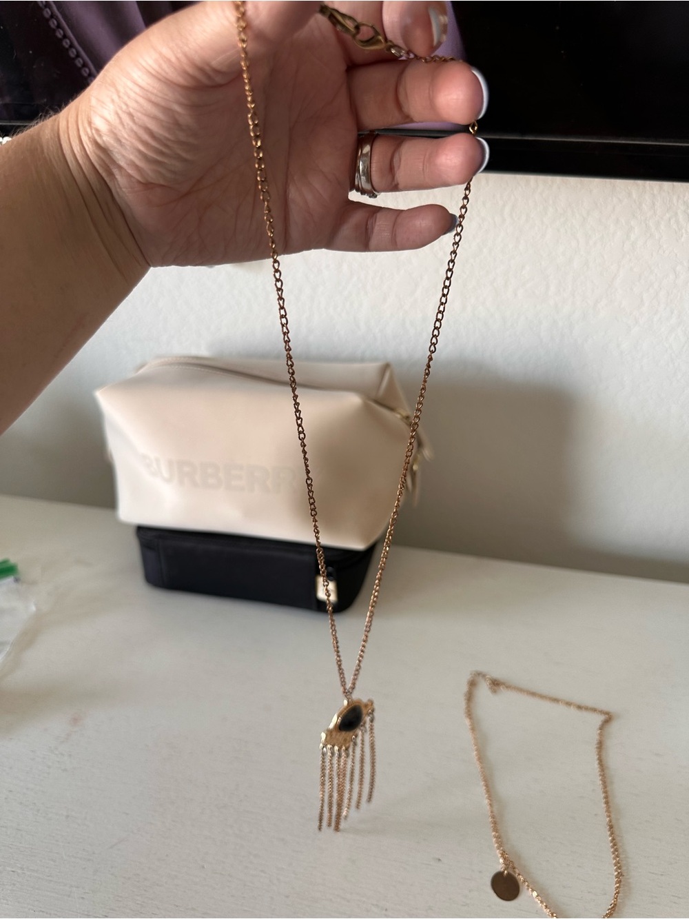 Jewelry Bundle Gold-Tone - Picture 2 of 3